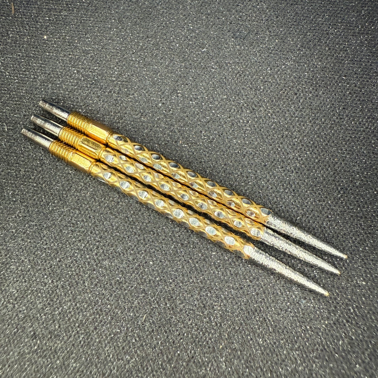GOLDEN ARROWS, SILVER SPEAR & BLACK WEAPON 26-40mm SCREW INSPECIALIST