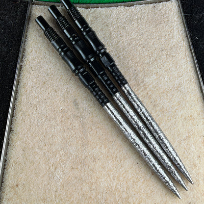Close-up of the WTP Axis Quick Point profile and modified board-grip section